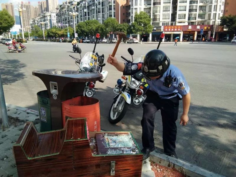 骑警高清图,骑警实拍