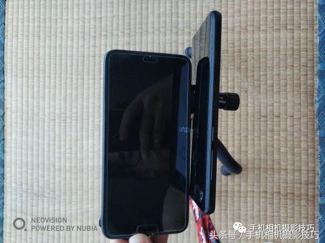 手机拍倒影最简单的办法,手机屏幕拍倒影