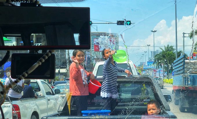 “湿身”一夜芭提雅——不负泰激情