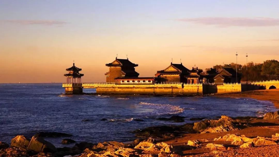 中国十大经典对联大全,中国各地绝妙对联