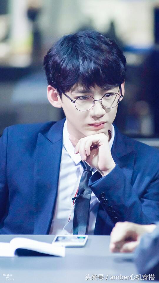 花痴颜值盘点,他们的眼睛里有星星?