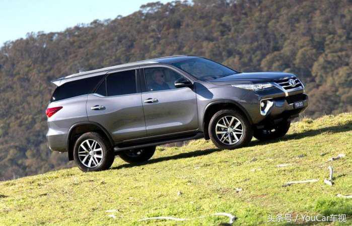 丰田小霸道,全进口配2.7L动力才25万,看完果断放弃捷豹路虎