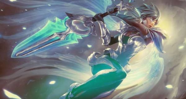 锐雯放逐之刃跟电玩哪个皮肤好,放逐之刃锐雯以一敌多结束战斗