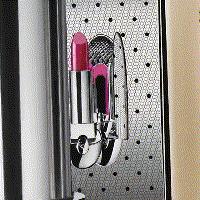 空壳子卖到天价，这就是大牌的新套路！