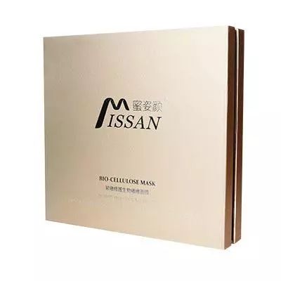 韩国收缩毛孔鼻贴,日本最有名的收缩毛孔护肤品