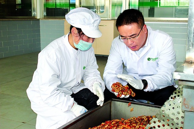 亓宪瑞：小红果成就大梦想