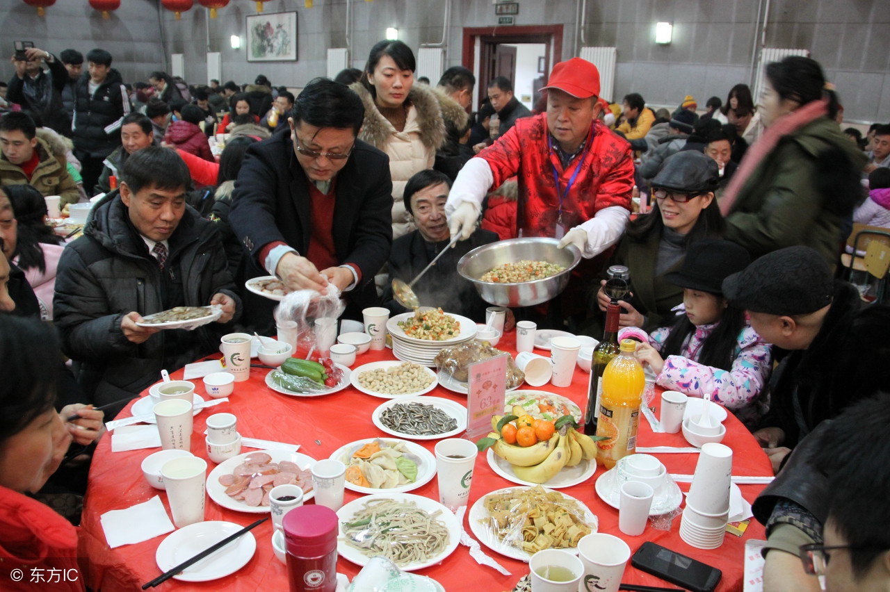 酒桌上别人看不起你怎么回应,酒桌上有人看不起你的表现