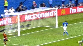 是他让我明白：满脸雀斑的男人也可以这么帅！