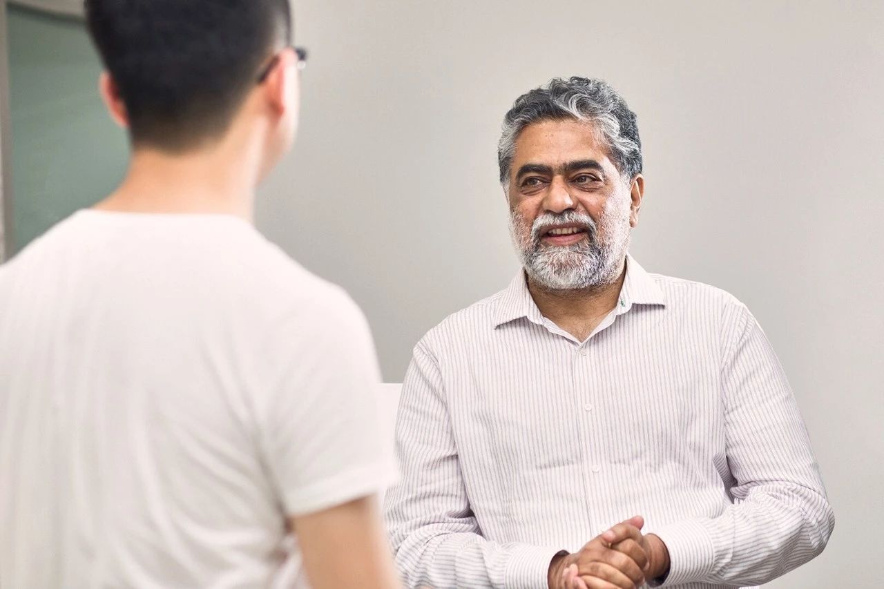 迪拜塔灯光设计师西安首秀|华阳城光影艺术闪耀城东