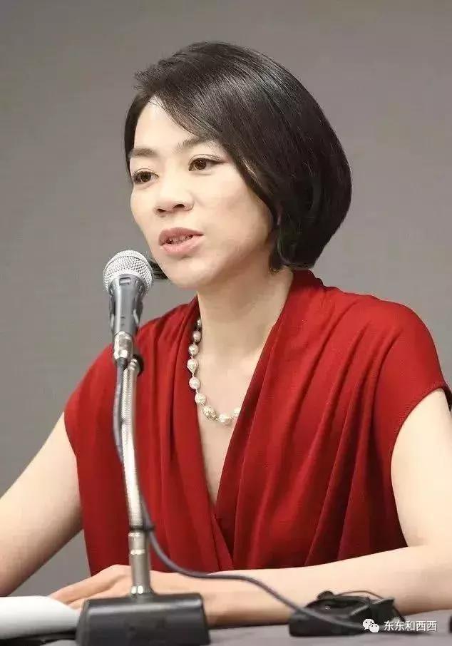 豪门夫人过着皇帝的日子,员工闻风丧胆,贵妇的世界果然穷人不懂