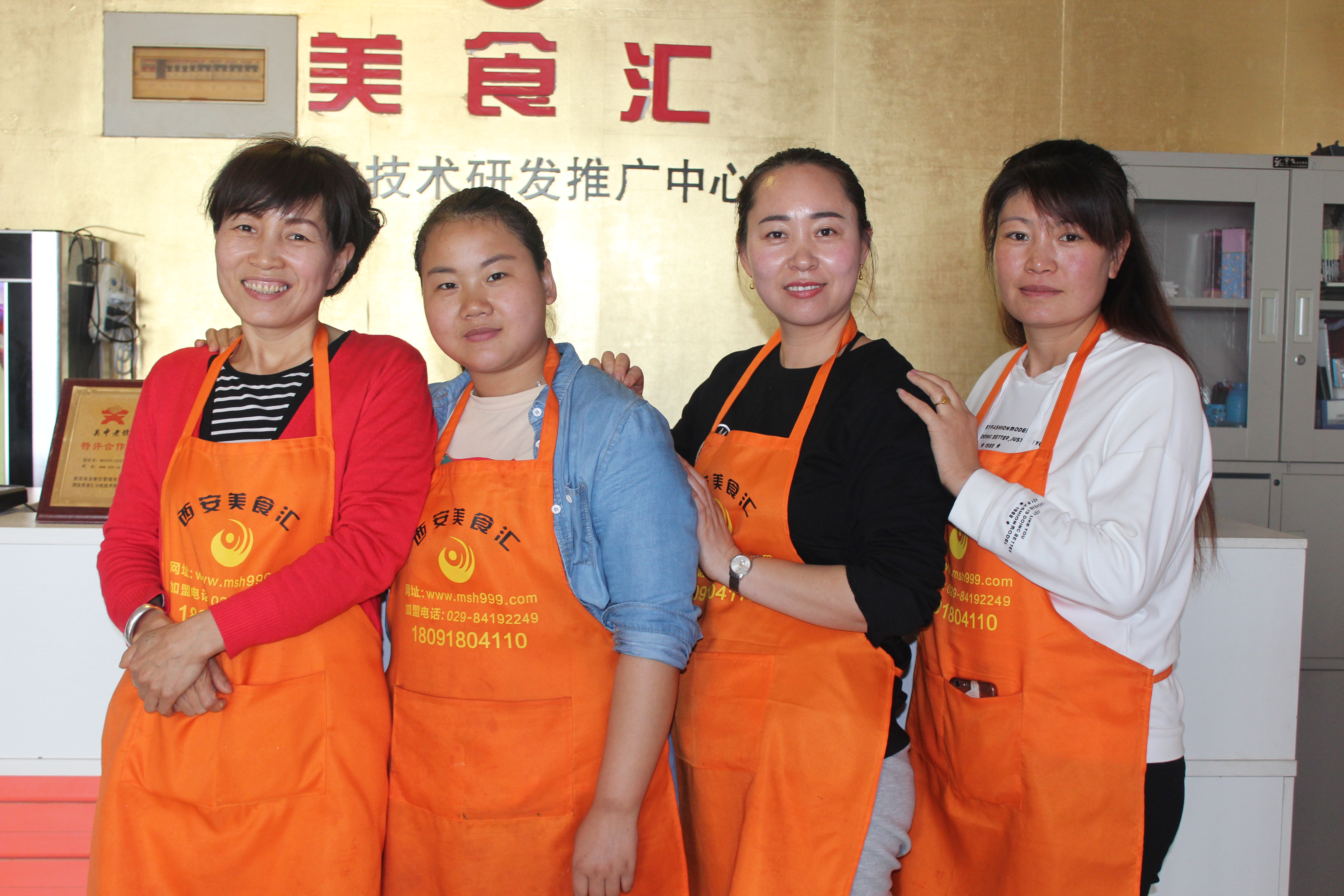 西安汇集美食攻略,西安美食汇小吃排骨面