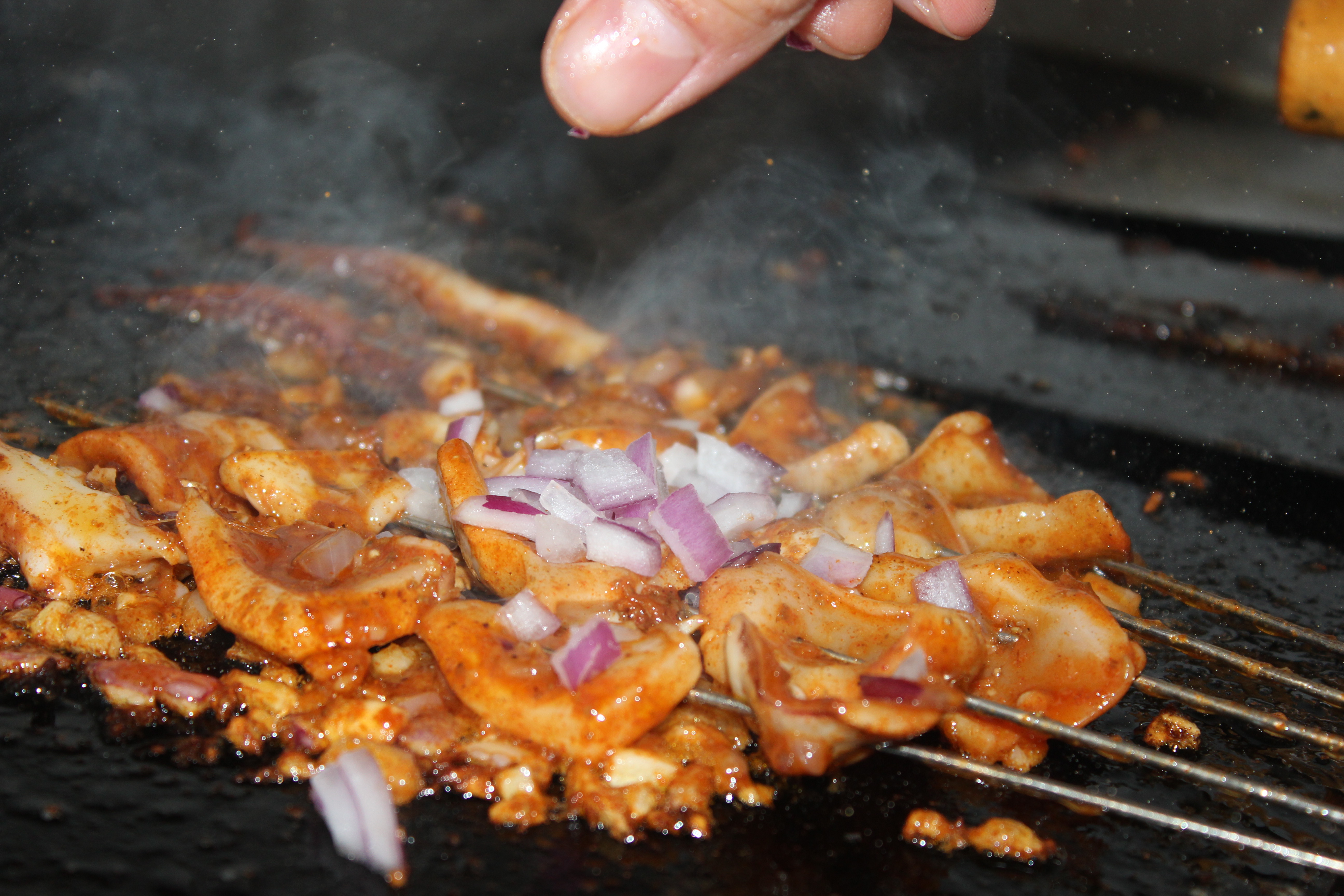 西安汇集美食攻略,西安美食汇小吃排骨面