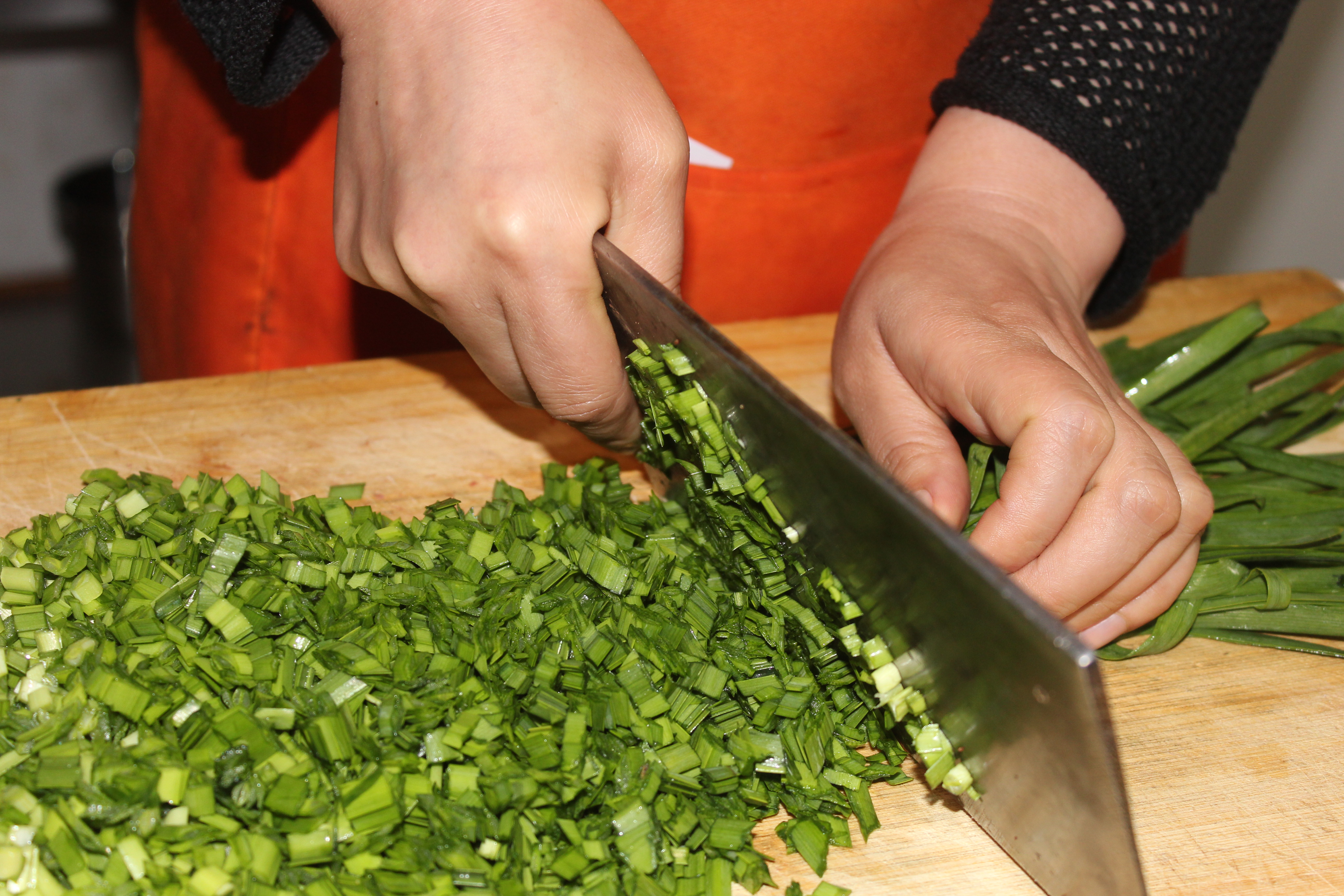 西安汇集美食攻略,西安美食汇小吃排骨面