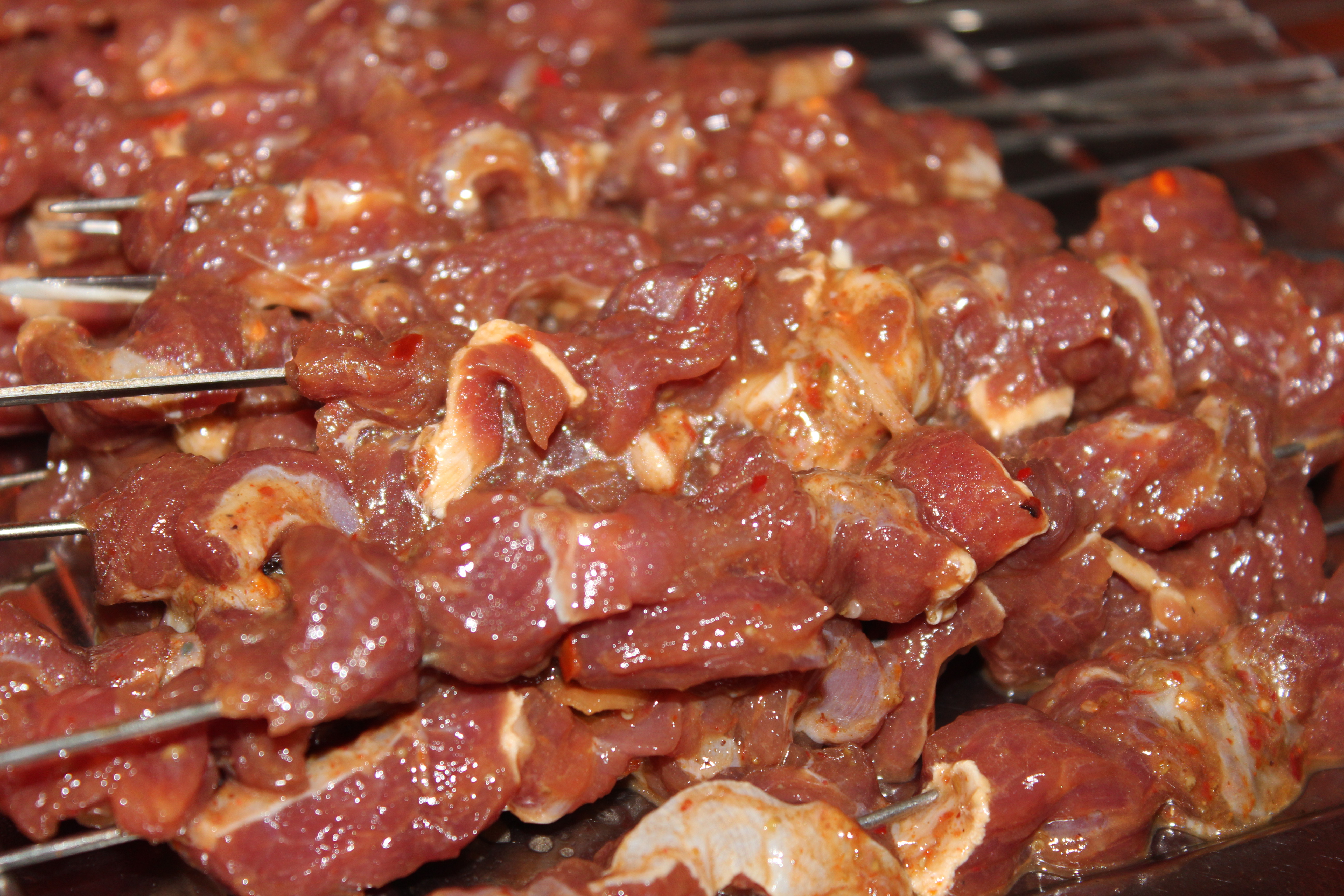 西安汇集美食攻略,西安美食汇小吃排骨面