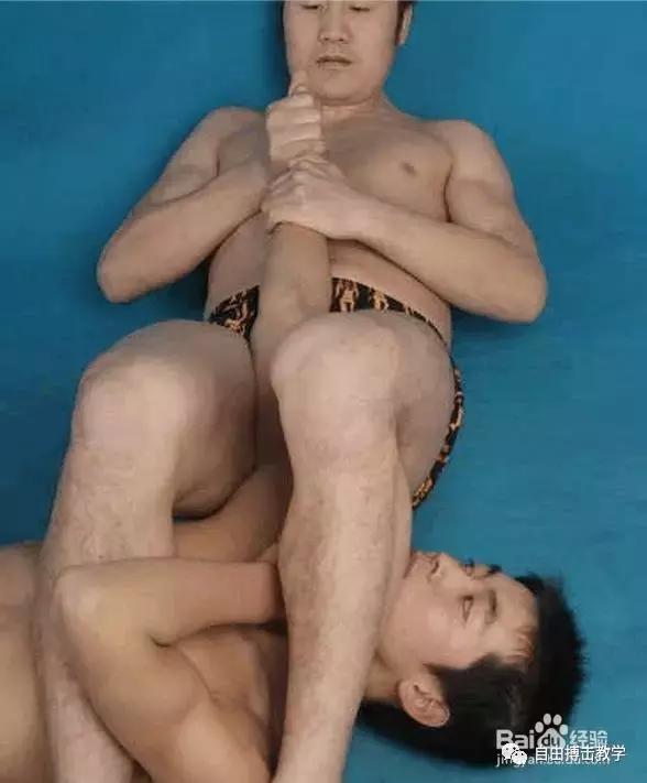 柔术“十字固”详细图解、视频教学