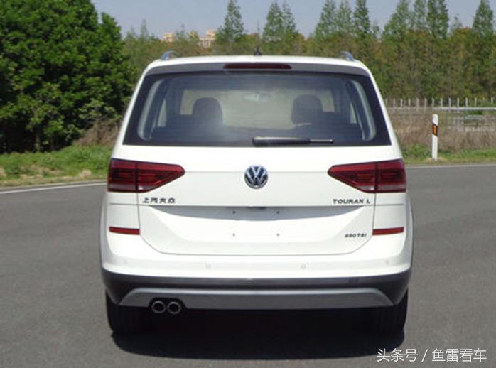 大众途安l拓界版6座1.4t驾车体验,2022款大众途安l7座拓界版第三排