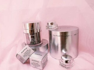 哪个品牌的素颜霜最好用又显白,素颜霜好用测评