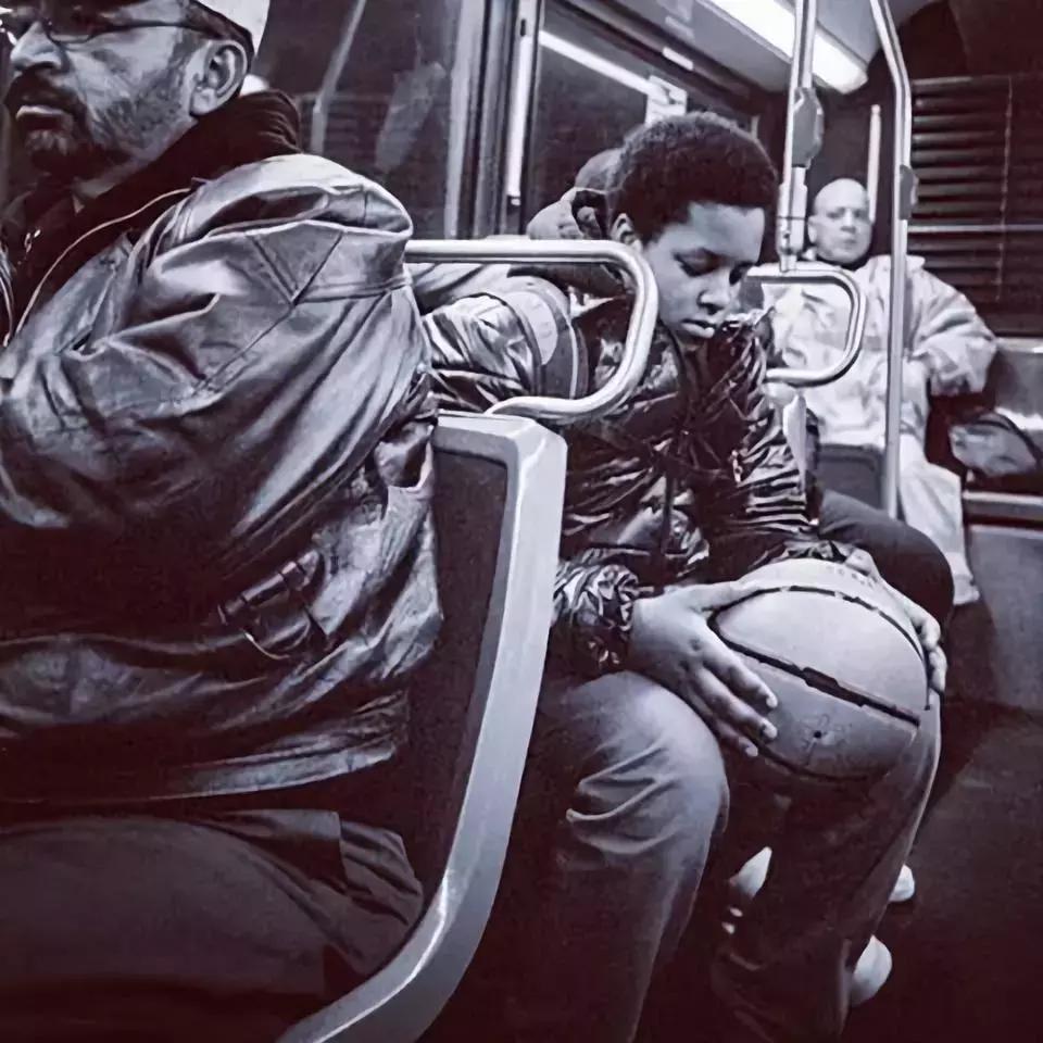 想要打好篮球就努力的视频,想要打好球应该知道的道理