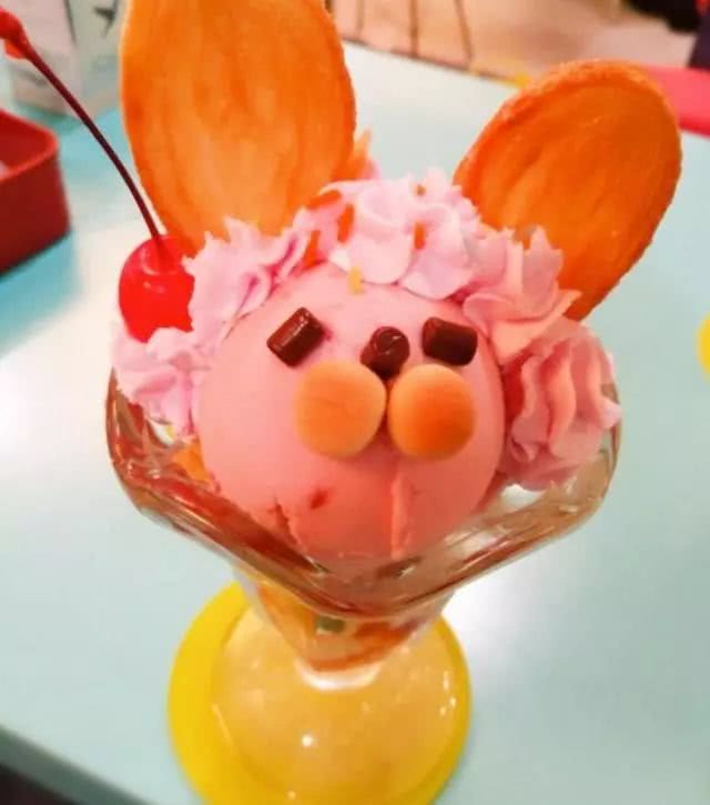 鏃ユ湰鐪熸鐨勫コ浠嗗挅鍟″巺,鏃ユ湰鐗硅壊椁愬巺濂充粏