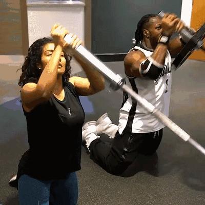 哥的胸肌你还靠不靠？“大屌哥”尤利西斯的你也不靠么？