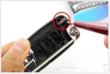 汽车的防盗芯片如何配置,别克陆尊防盗芯片匹配方法