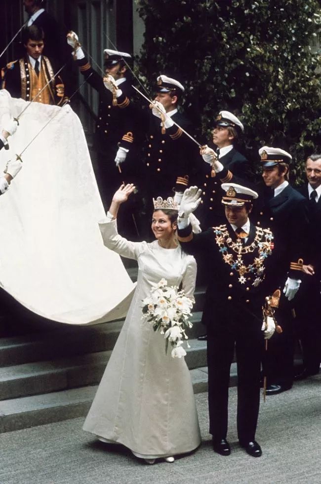 哈里新娘,哈里王妃婚纱