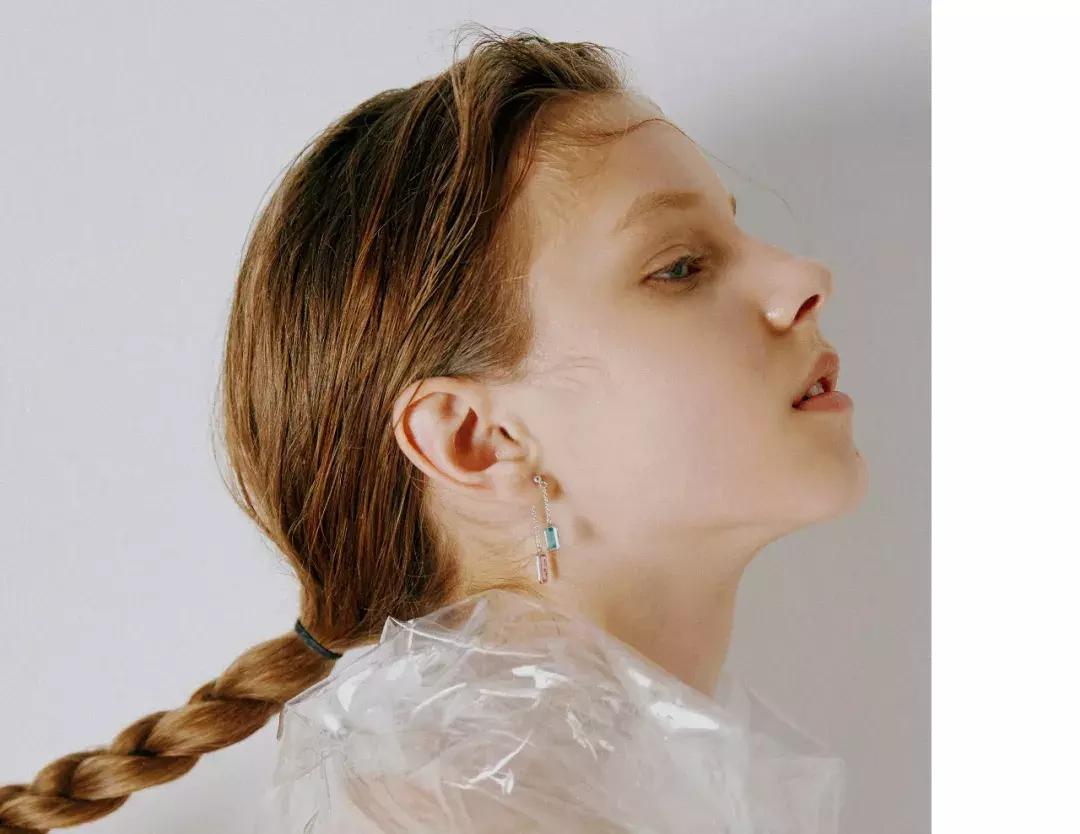 戒指推荐小众手控,粗短的手型适合的戒指