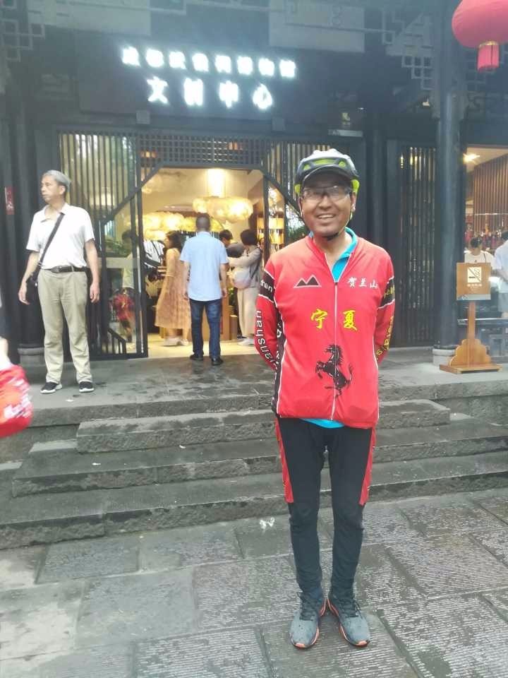 五一骑行川藏线,川藏线骑行者一生的终极梦想