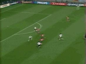 扛起球队走出黑暗的“千年老二”，无他就无今日的德国战车