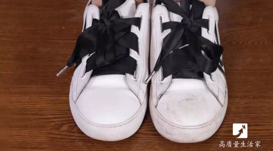买了20年鞋，才知道鞋盒里的白布这么重要，以前太浪费了