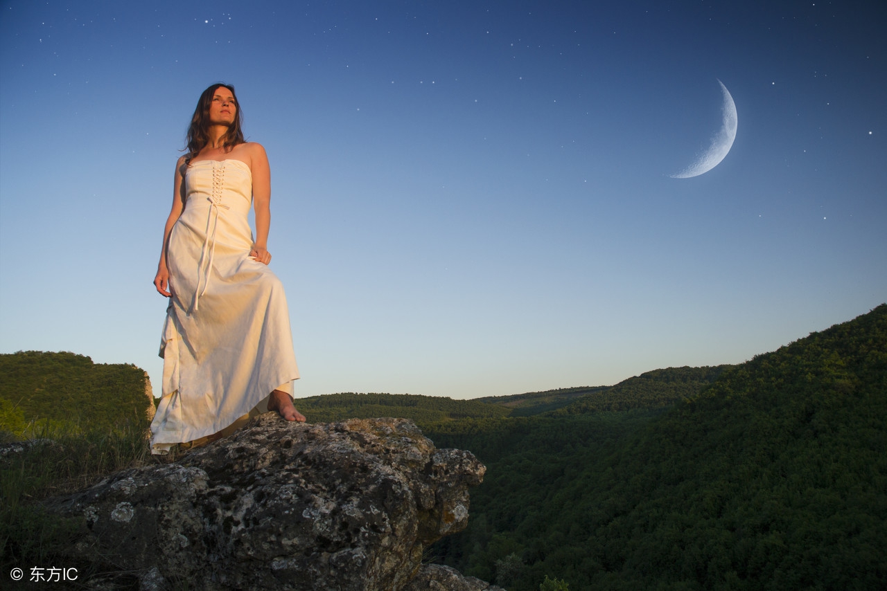 女生要我发红包怎么幽默回复,女生说想让你给她发红包怎么回复