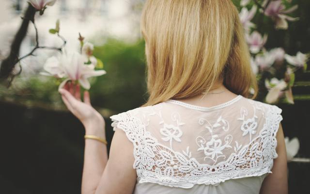 父母反对姐弟恋的爱情该如何挽回,姐弟恋年龄差5岁男方父母反对