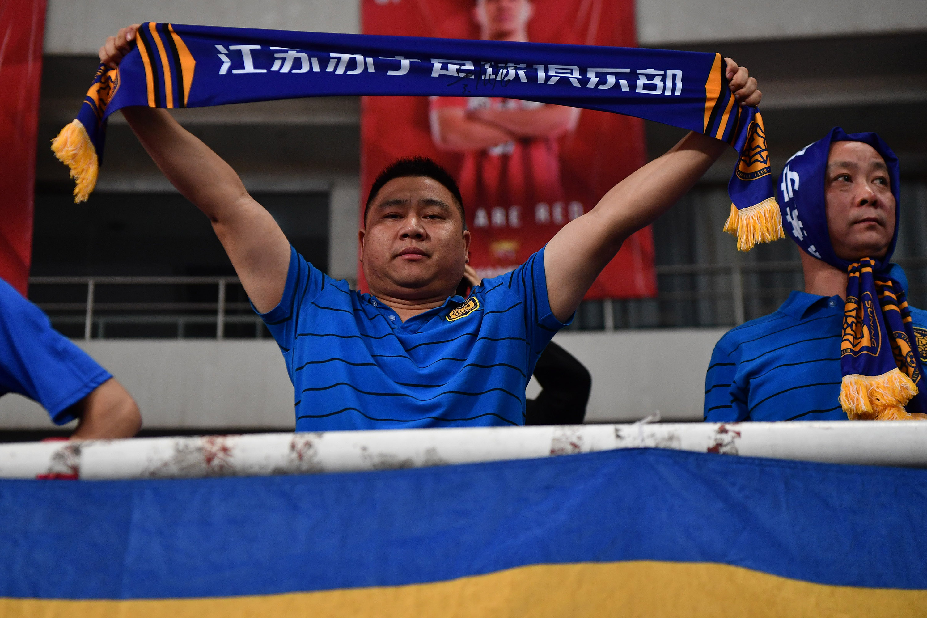 上海上港对阵江苏苏宁视频,江苏苏宁vs上海上港红牌