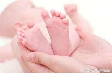 孕妇哪些征兆表示宝宝即将出生,孕妇出现几种情况是宝宝在求救