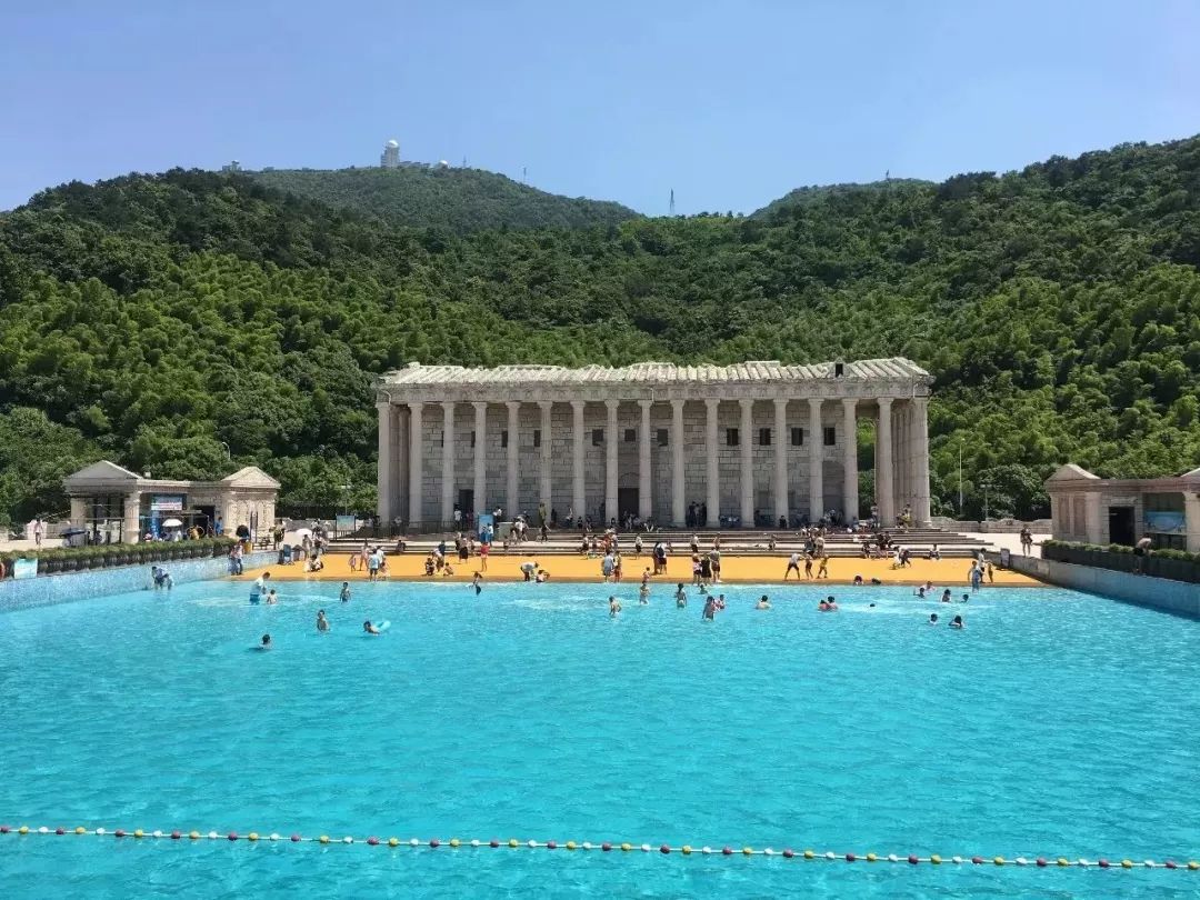 这座跟着周杰伦空降热搜的杨梅味小城，休渔期也能让你吃得满嘴鲜