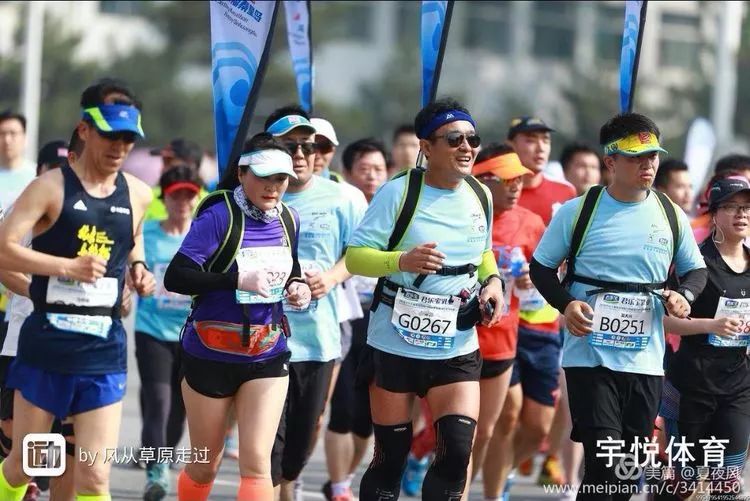 跑马拉松后他减重30多斤戒烟戒酒,55岁跑马拉松