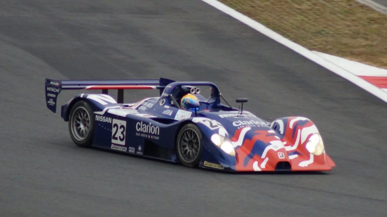 可以合法上路的赛车有哪些,专业赛车可以上路