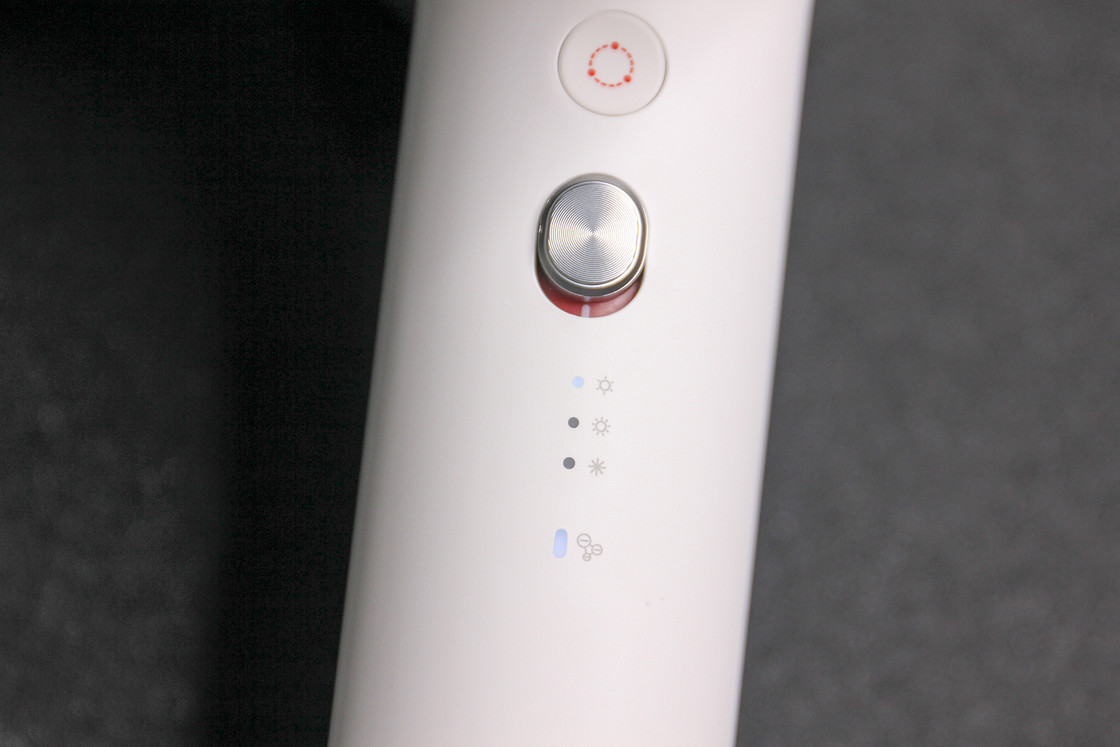 素士h3吹风机怎么调冷风,戴森吹风机h3