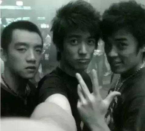 郑恺杜江大学完整版,王传君郑恺杜江陈赫同学