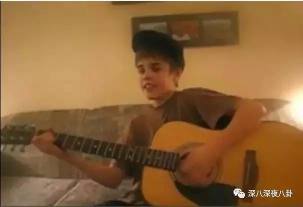 贾斯汀比伯翻红专辑,比伯从巅峰到低谷又重回巅峰