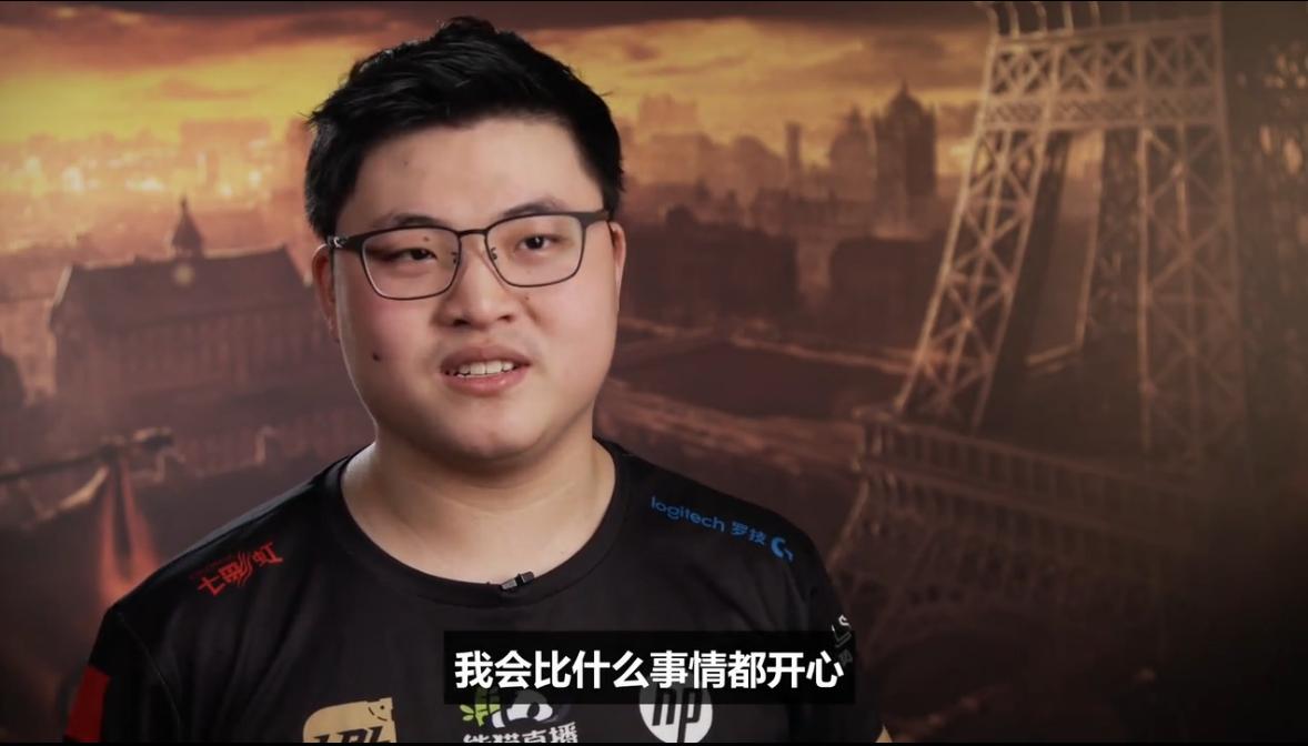 rng夺冠之夜巴黎铁塔,乌兹谈rng夺冠