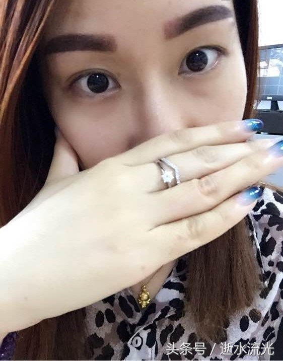 宝妈做纹眉后,感觉眉毛有点粗,被老公笑话,说我像蜡笔小新!