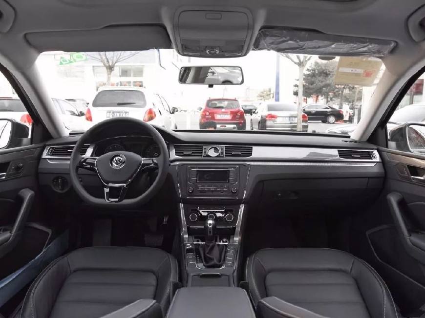 帕萨特的座椅太硬怎么办,座椅太软颠簸路面油门不好控制