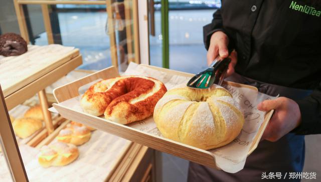 太虐了！520开业还买一送一？！郑州这家店不要太嚣张！