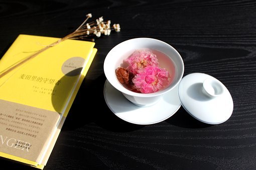 凌晨三点到六点的玫瑰，80℃的水，三分钟时间