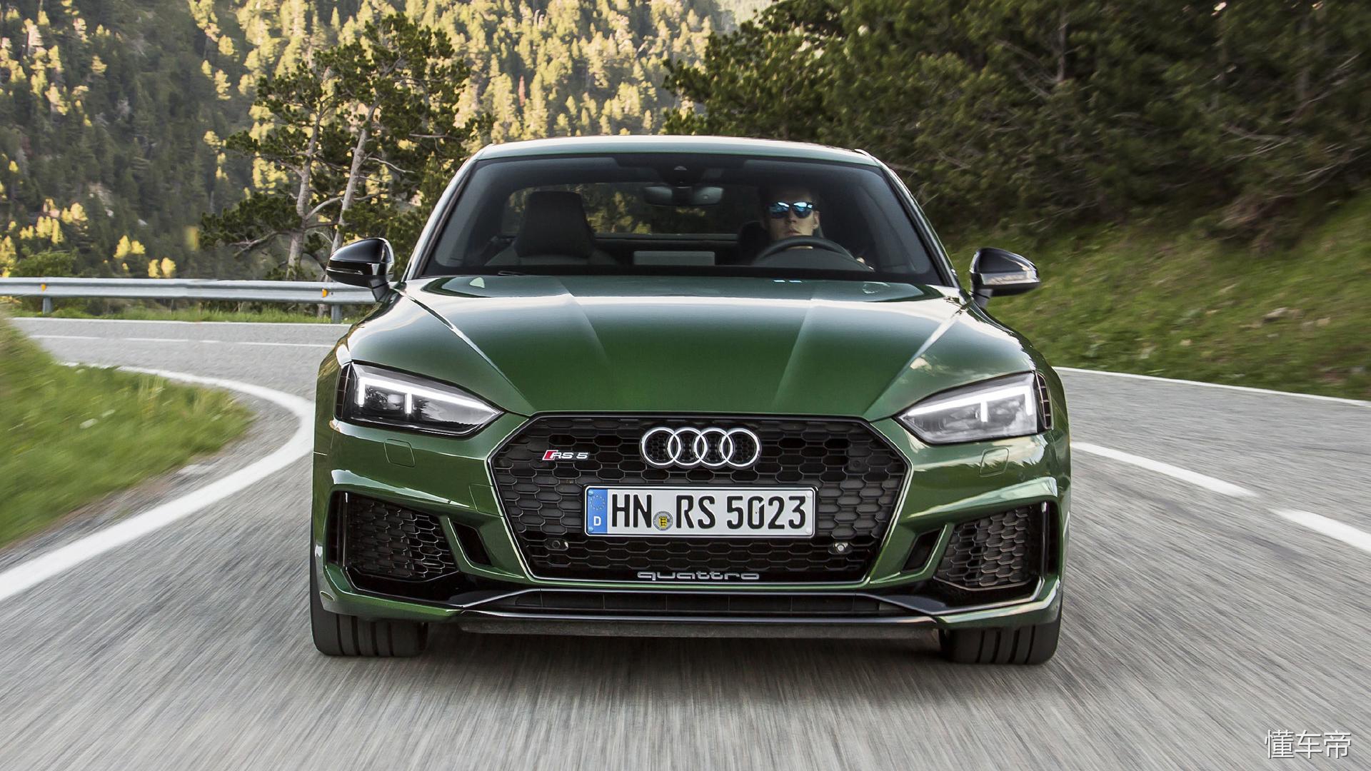 奥迪全新rs5sportback车,奥迪rs5和rs4试驾