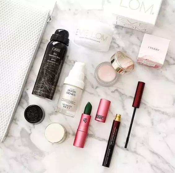 明星涂的大牌口红,明星唇色哪个颜色好看