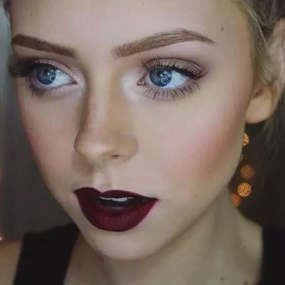 明星涂的大牌口红,明星唇色哪个颜色好看