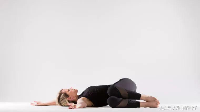 全套入门瑜伽25式初学者必备,入门级瑜伽18式
