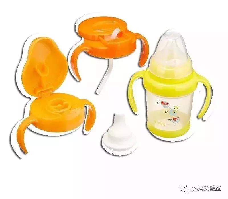 选择了正确的学饮杯,真的会让孩子爱上喝水啊!